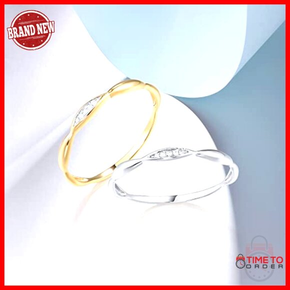 10K Solid Gold Diamond Twisted Stacking Ring Size 7.5